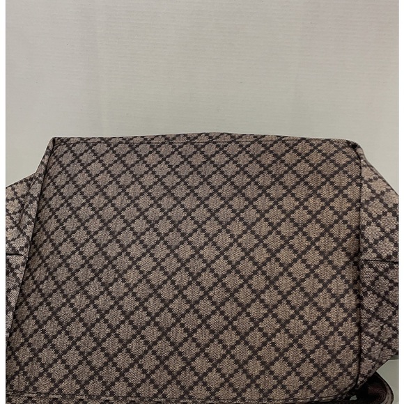 Gucci one size tote 💯 canvas. Authentic Gucci FINAL PRICE - Picture 12 of 12